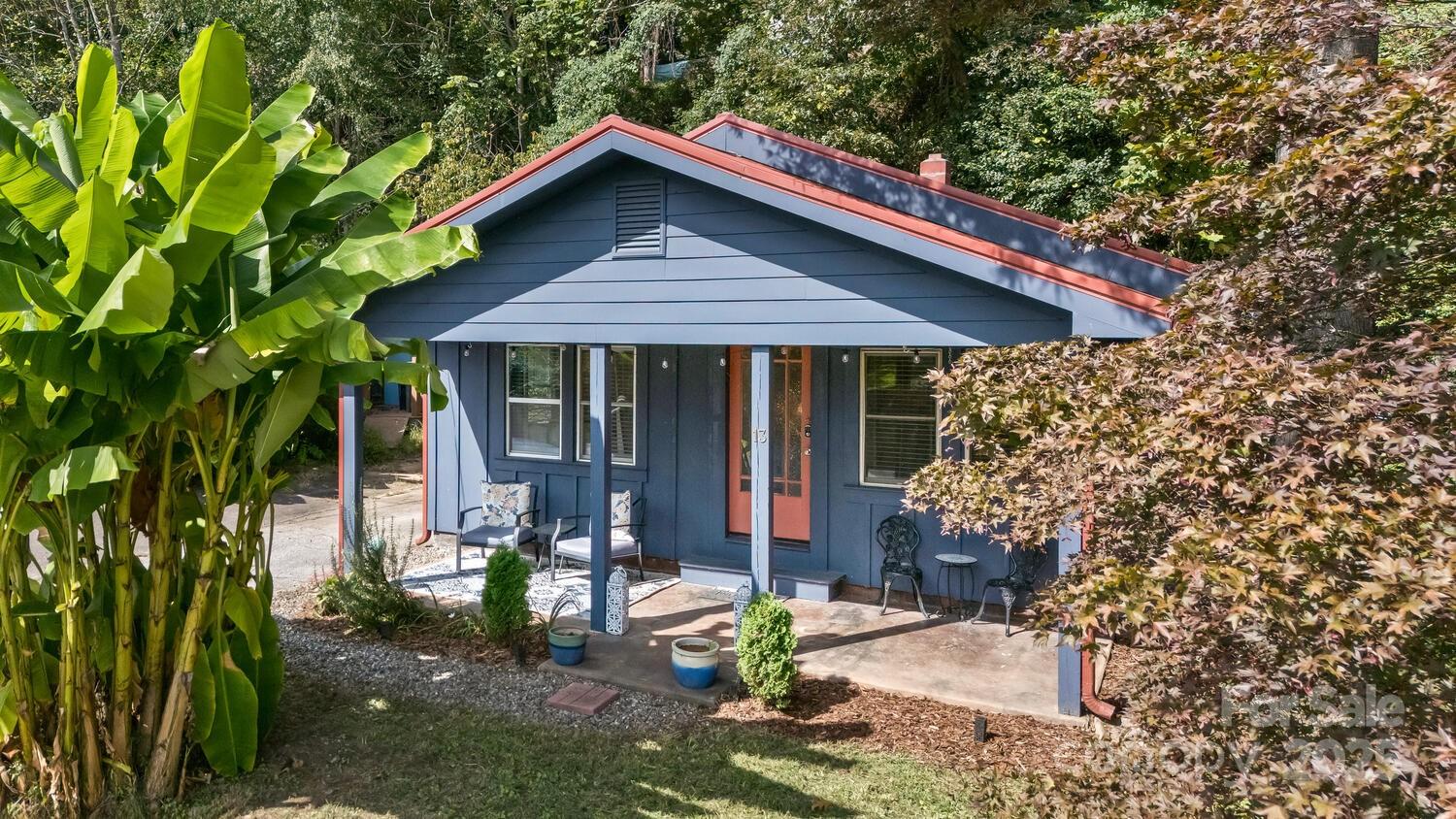 13 Norton Drive Asheville NC 28804