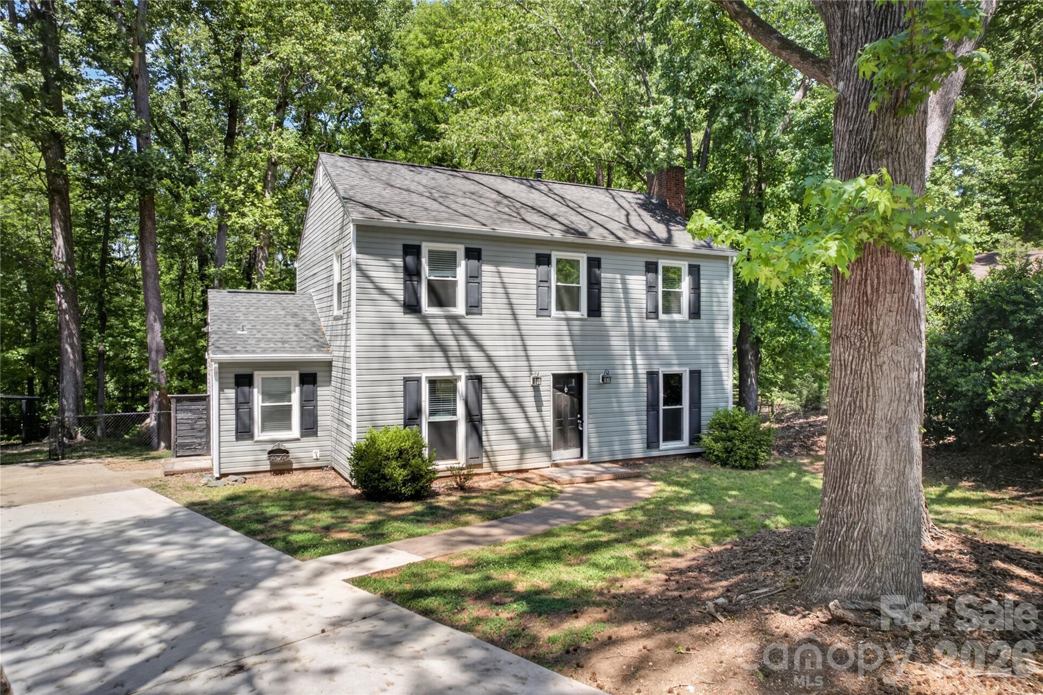 7942 Surreywood Place Charlotte NC 28270