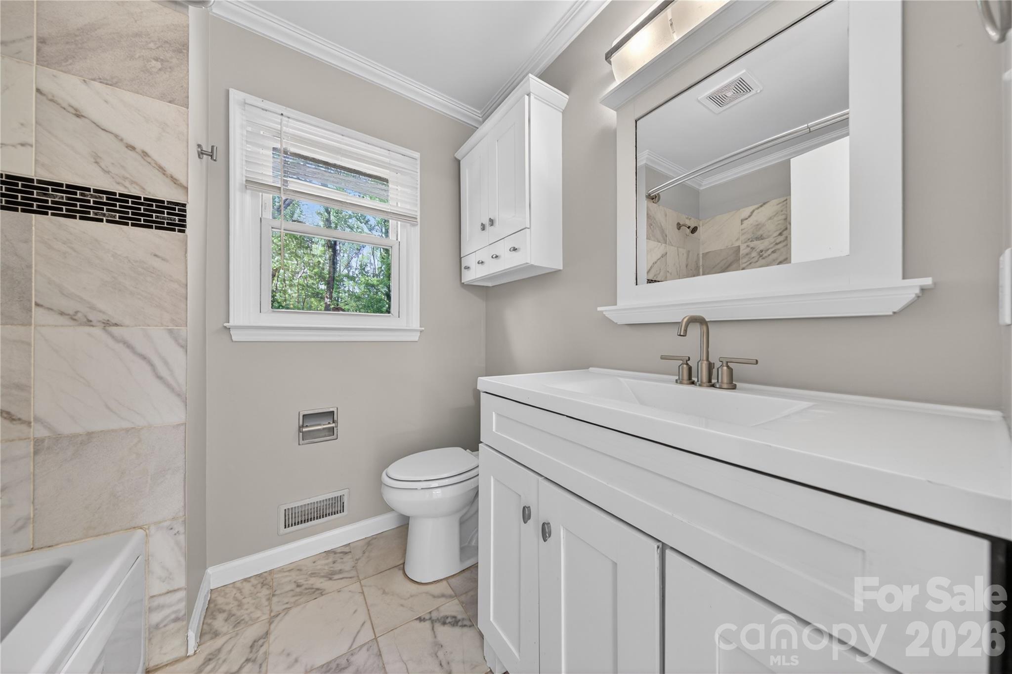 7942 Surreywood Place Charlotte NC 28270