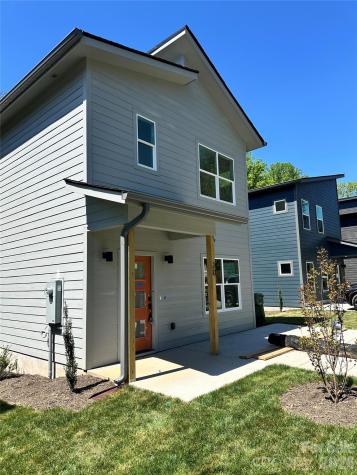 20 Cub Road Asheville NC 28806