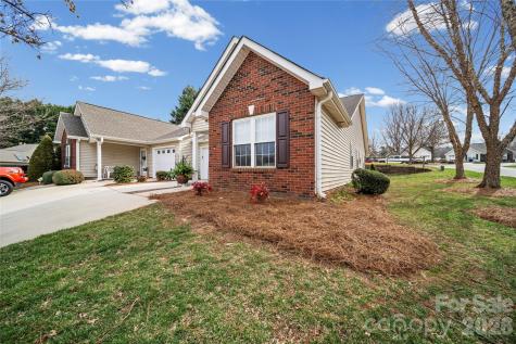 191 Oak Village Parkway Mooresville NC 28117