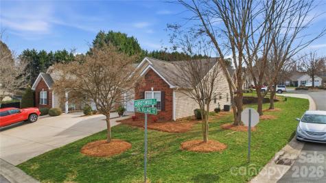 191 Oak Village Parkway Mooresville NC 28117