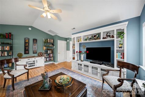 191 Oak Village Parkway Mooresville NC 28117
