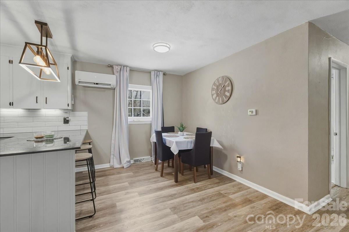 2563 Marble Street Newton NC 28658