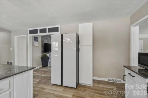 2563 Marble Street Newton NC 28658