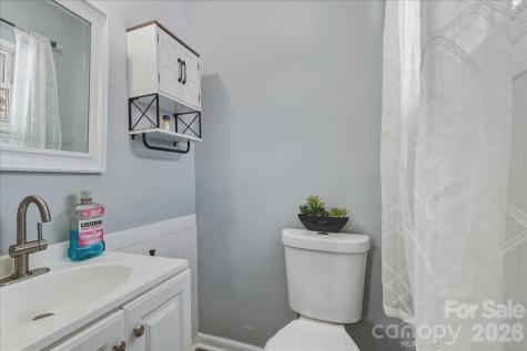 2563 Marble Street Newton NC 28658