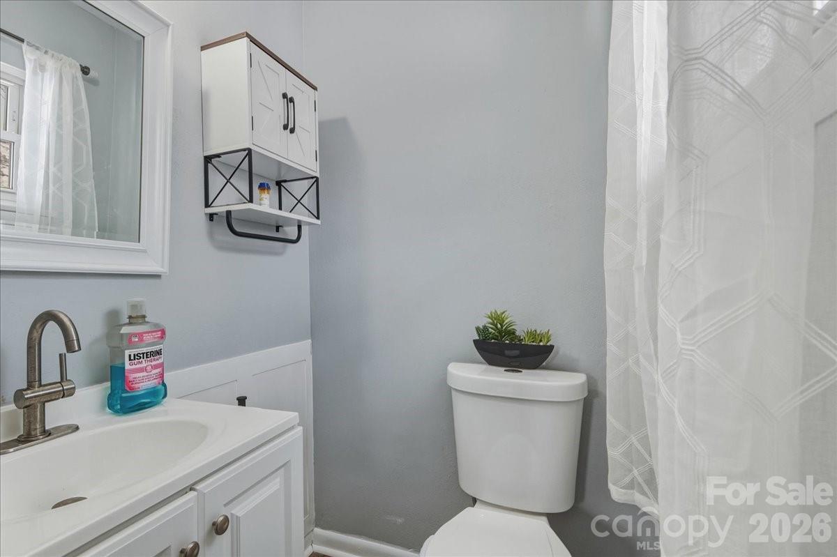 2563 Marble Street Newton NC 28658