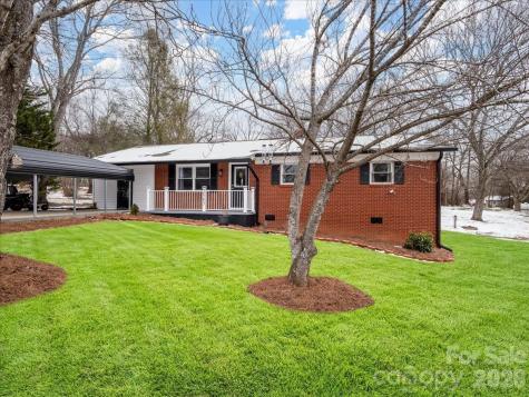 2563 Marble Street Newton NC 28658