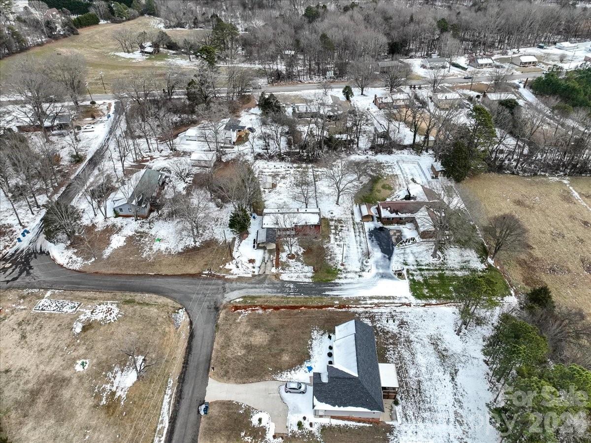 2563 Marble Street Newton NC 28658