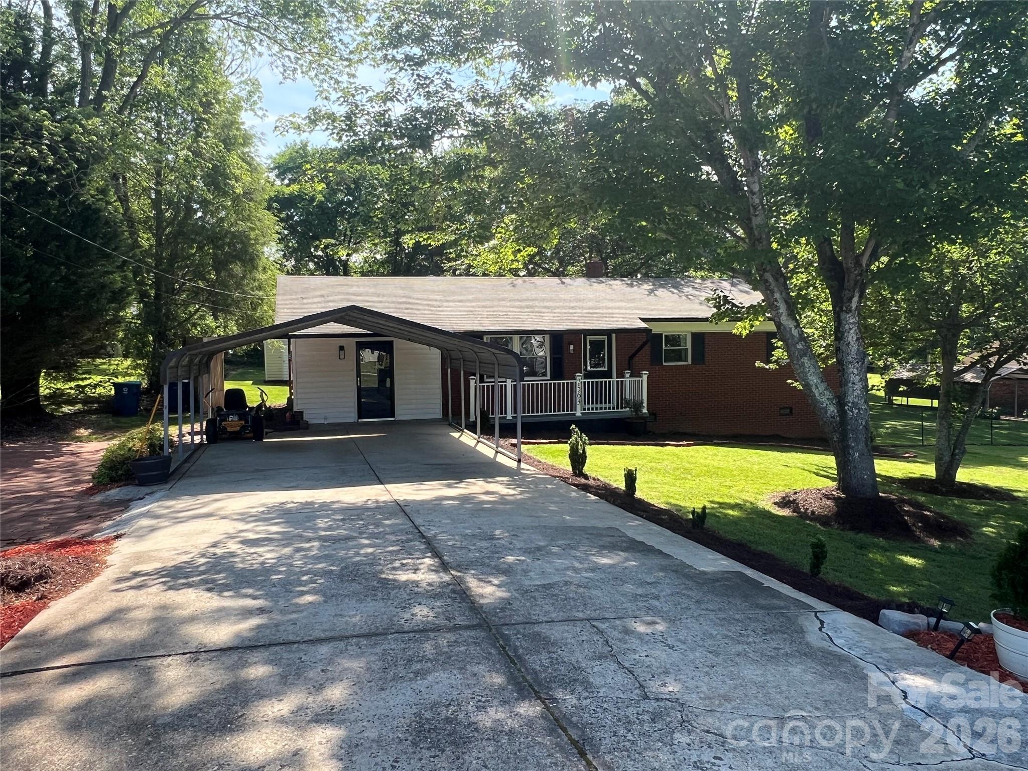 2563 Marble Street Newton NC 28658