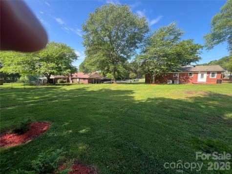2563 Marble Street Newton NC 28658