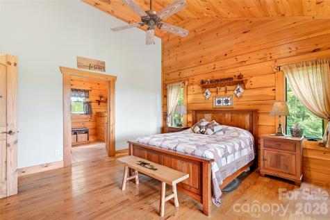 217 Summit Drive Nebo NC 28761