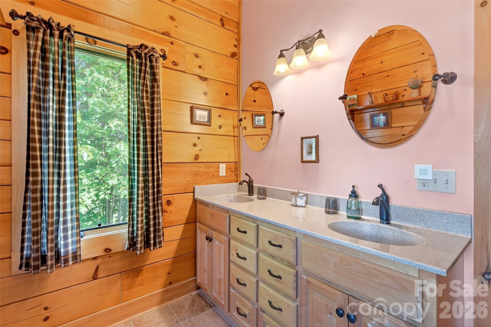 217 Summit Drive Nebo NC 28761
