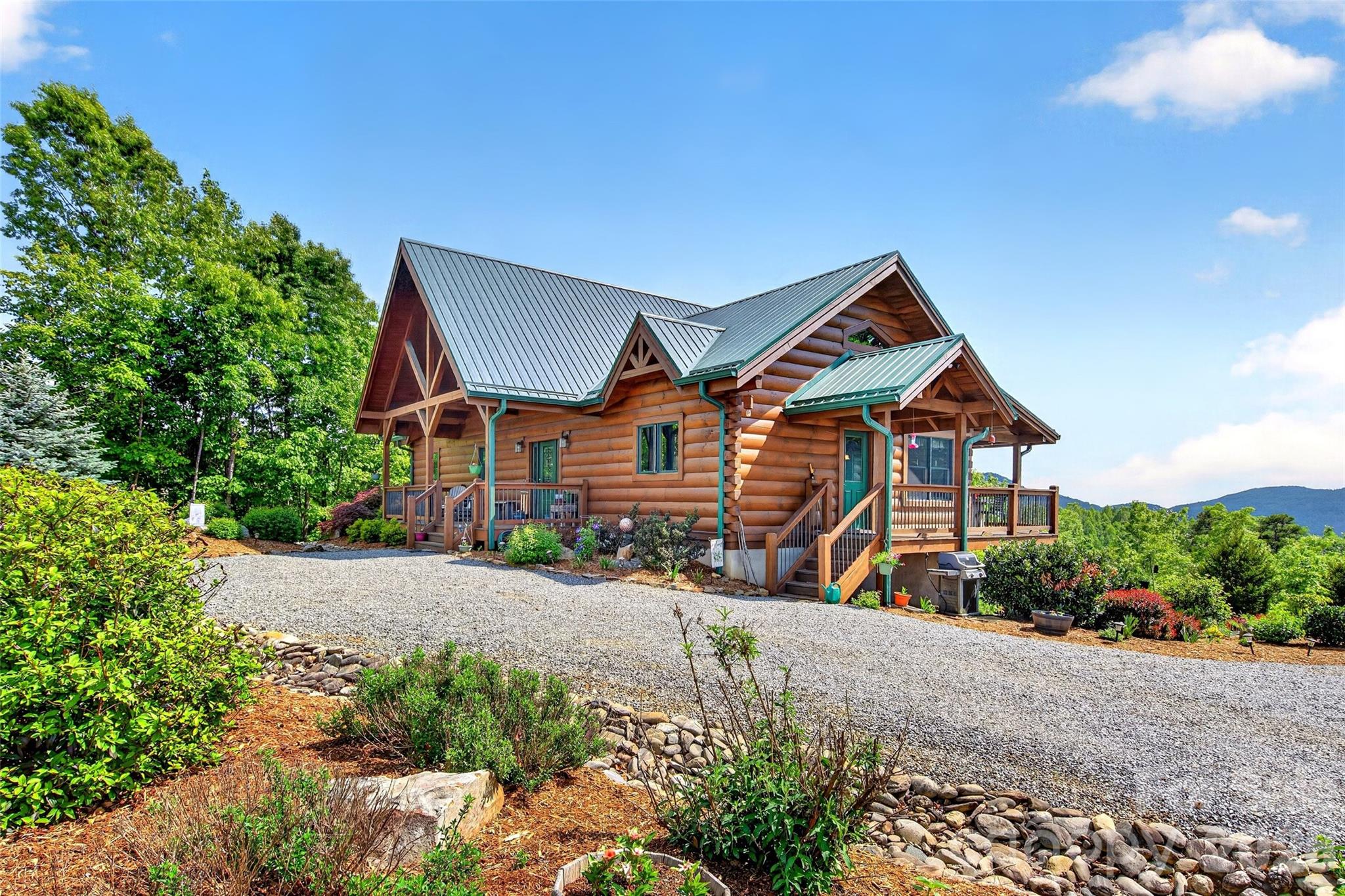 217 Summit Drive Nebo NC 28761