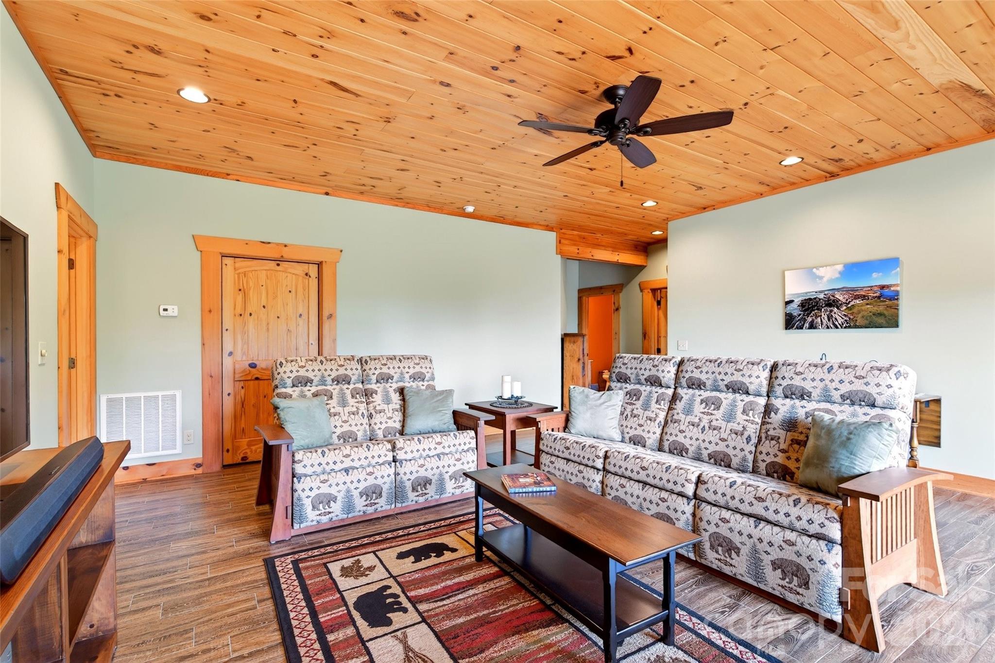 217 Summit Drive Nebo NC 28761