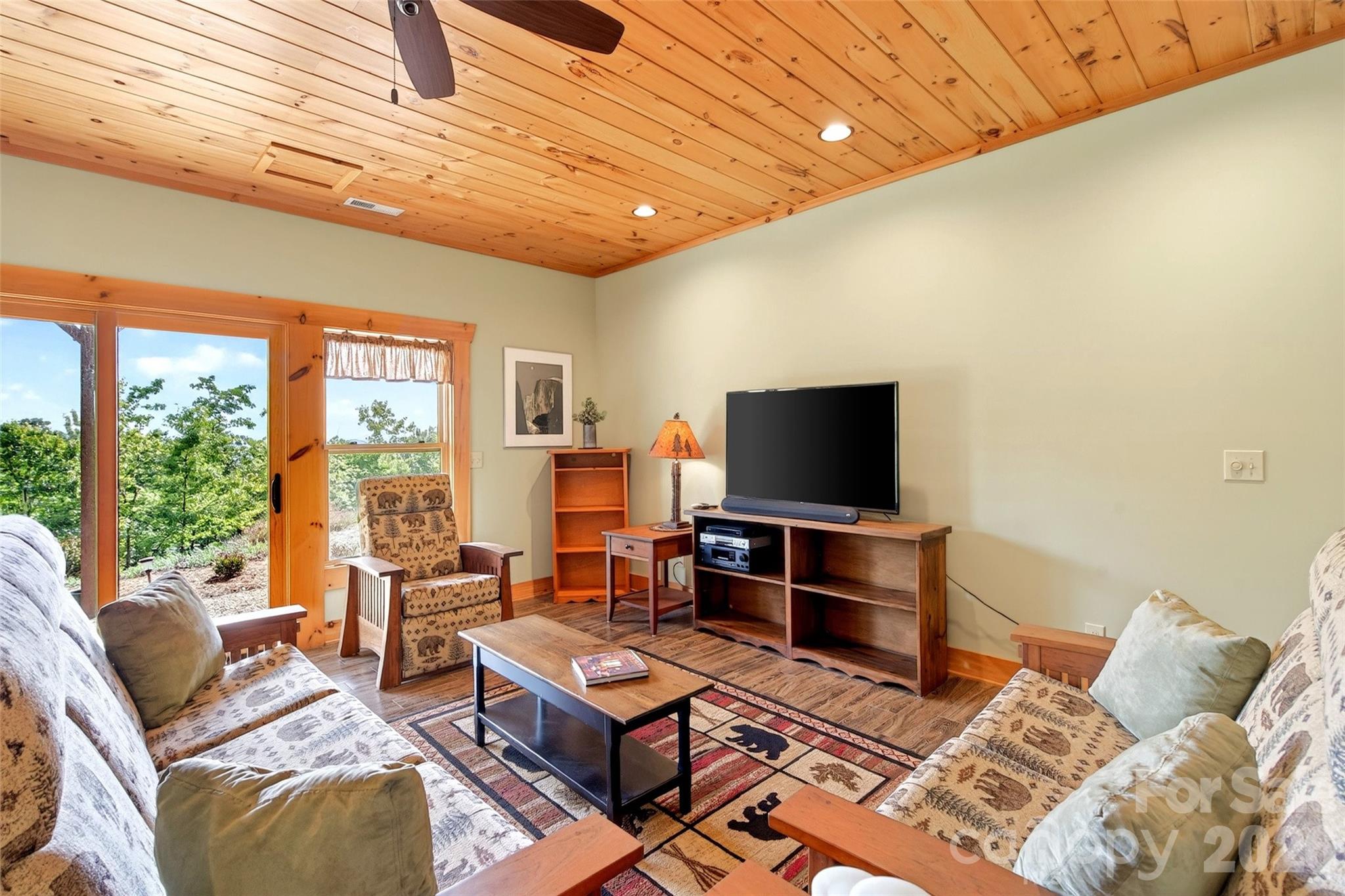 217 Summit Drive Nebo NC 28761