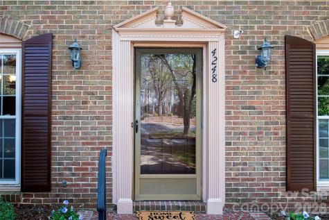 4248 Woodglen Lane Charlotte NC 28226