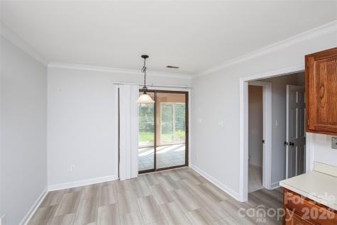 4248 Woodglen Lane Charlotte NC 28226