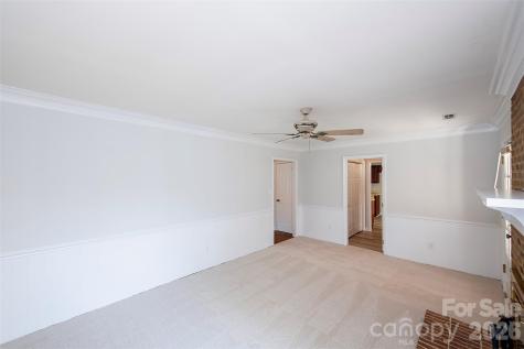 4248 Woodglen Lane Charlotte NC 28226