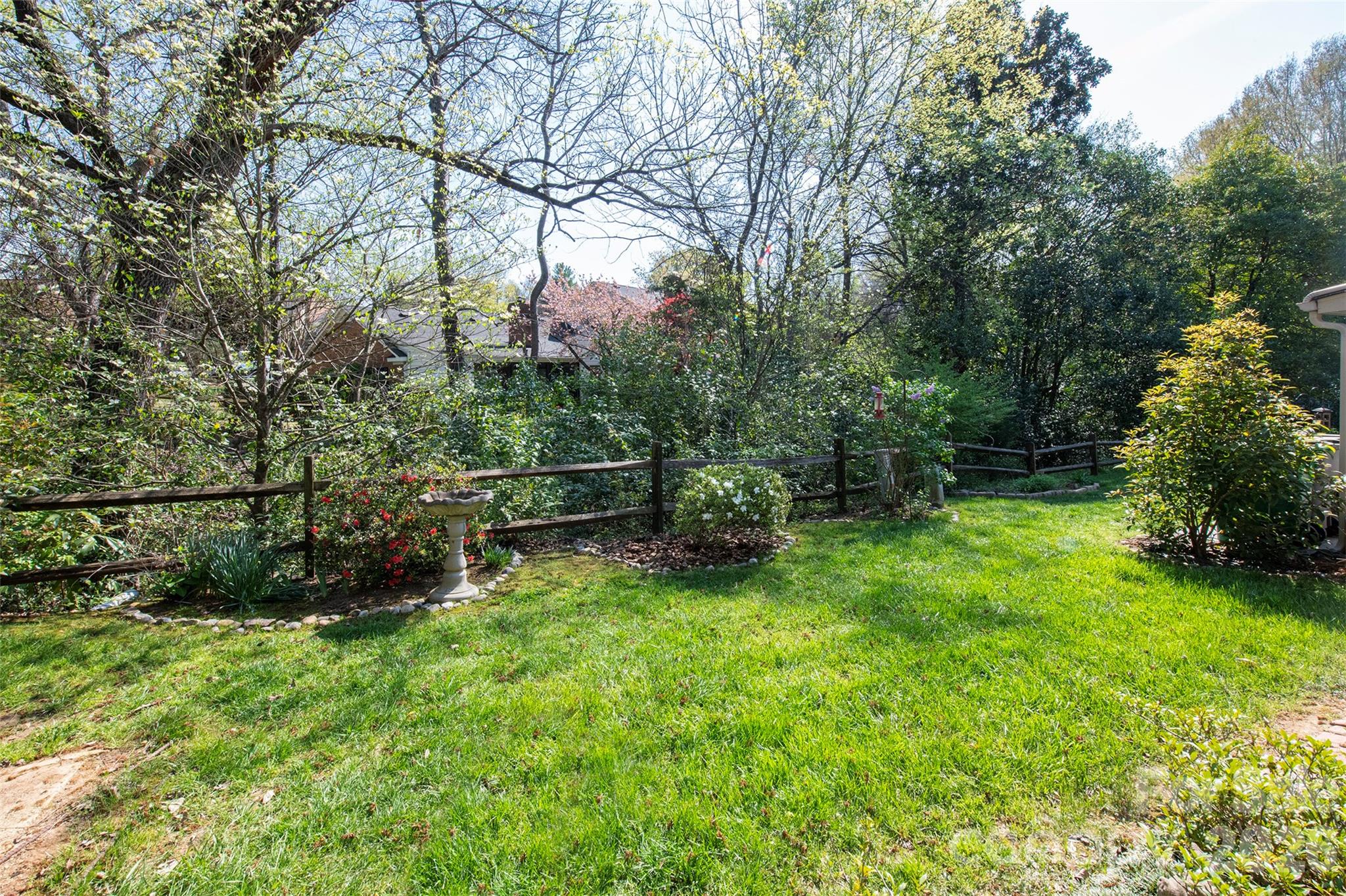4248 Woodglen Lane Charlotte NC 28226