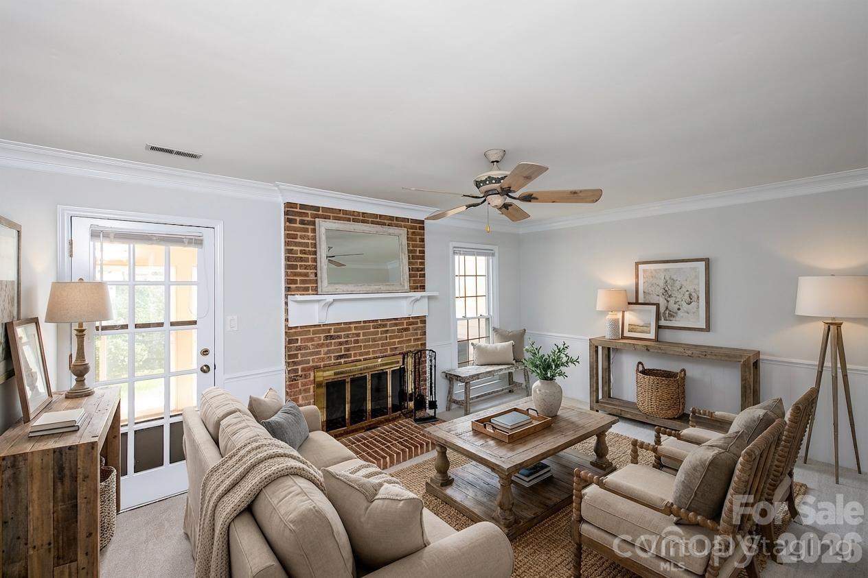 4248 Woodglen Lane Charlotte NC 28226