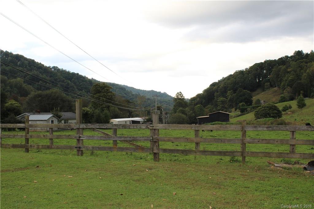4715 Bald Mountain Road Burnsville NC 28714