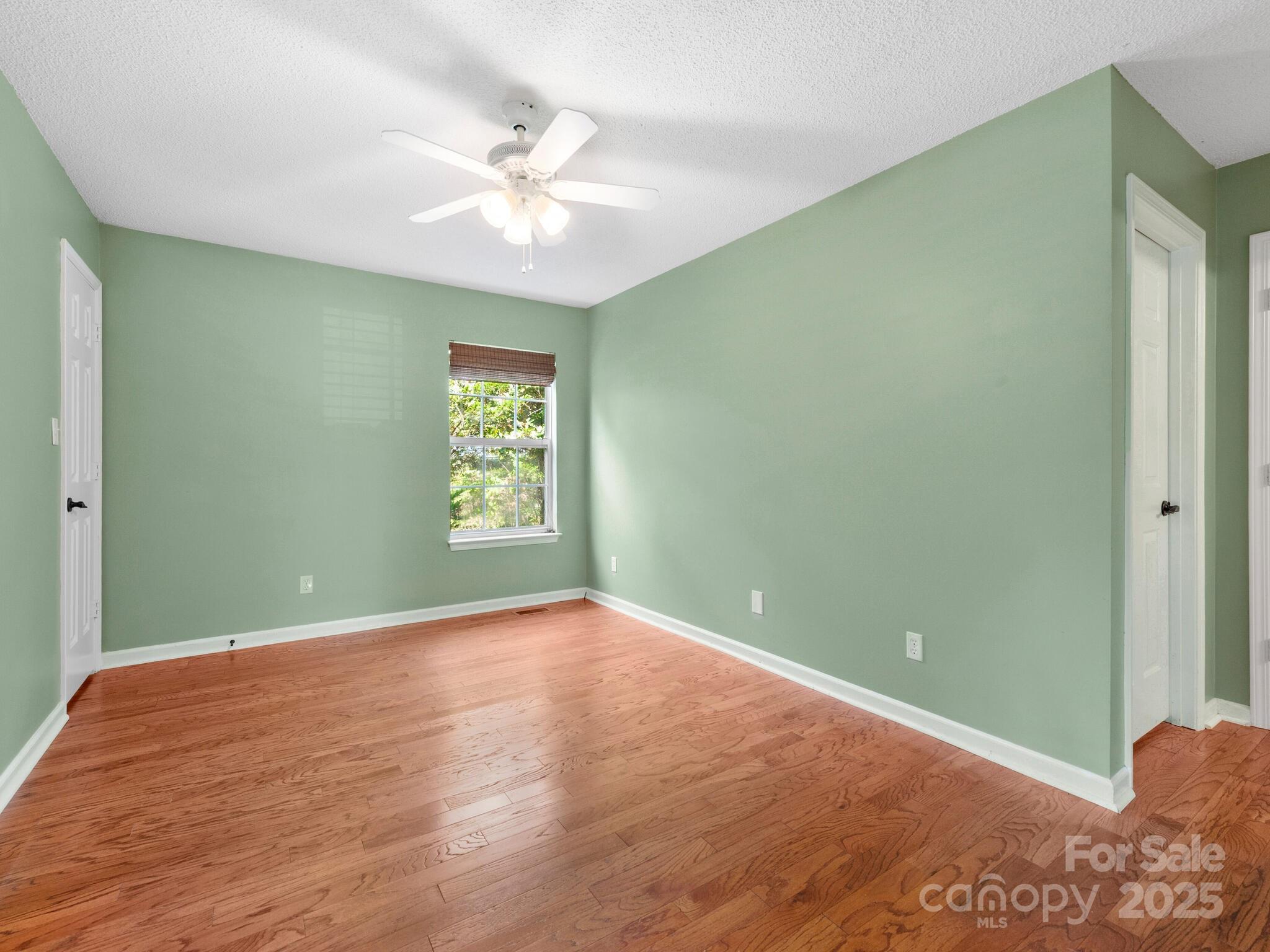 106 Graham Lane Asheville NC 28803