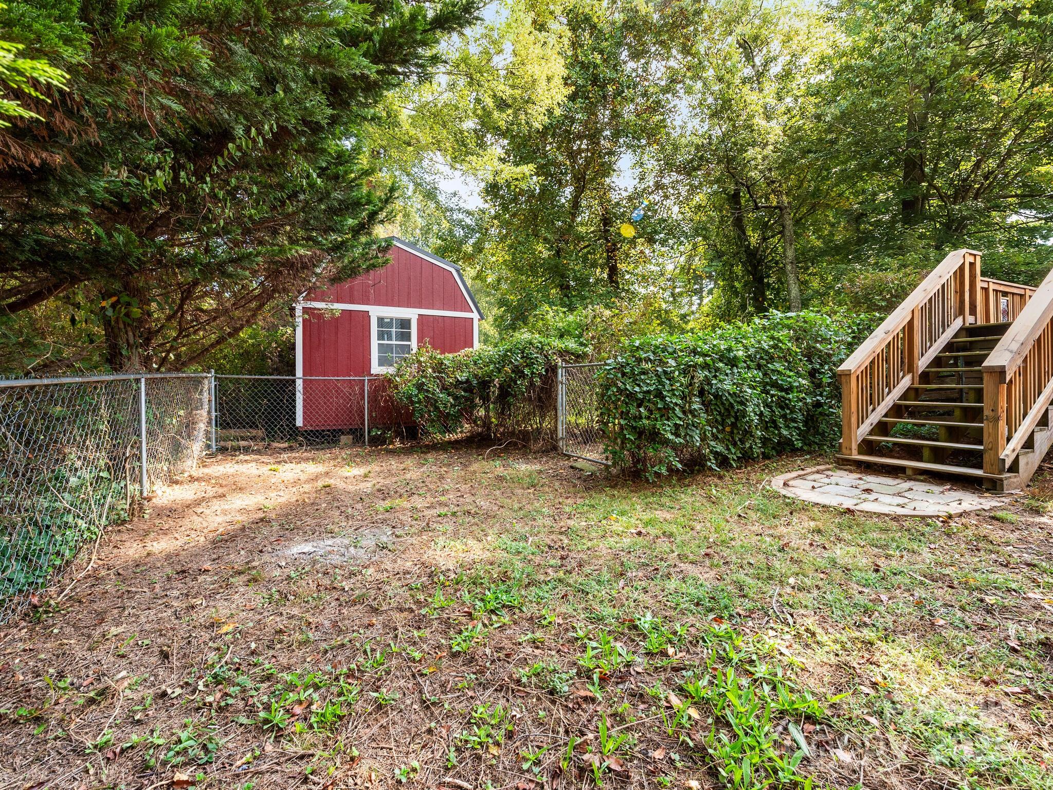 106 Graham Lane Asheville NC 28803