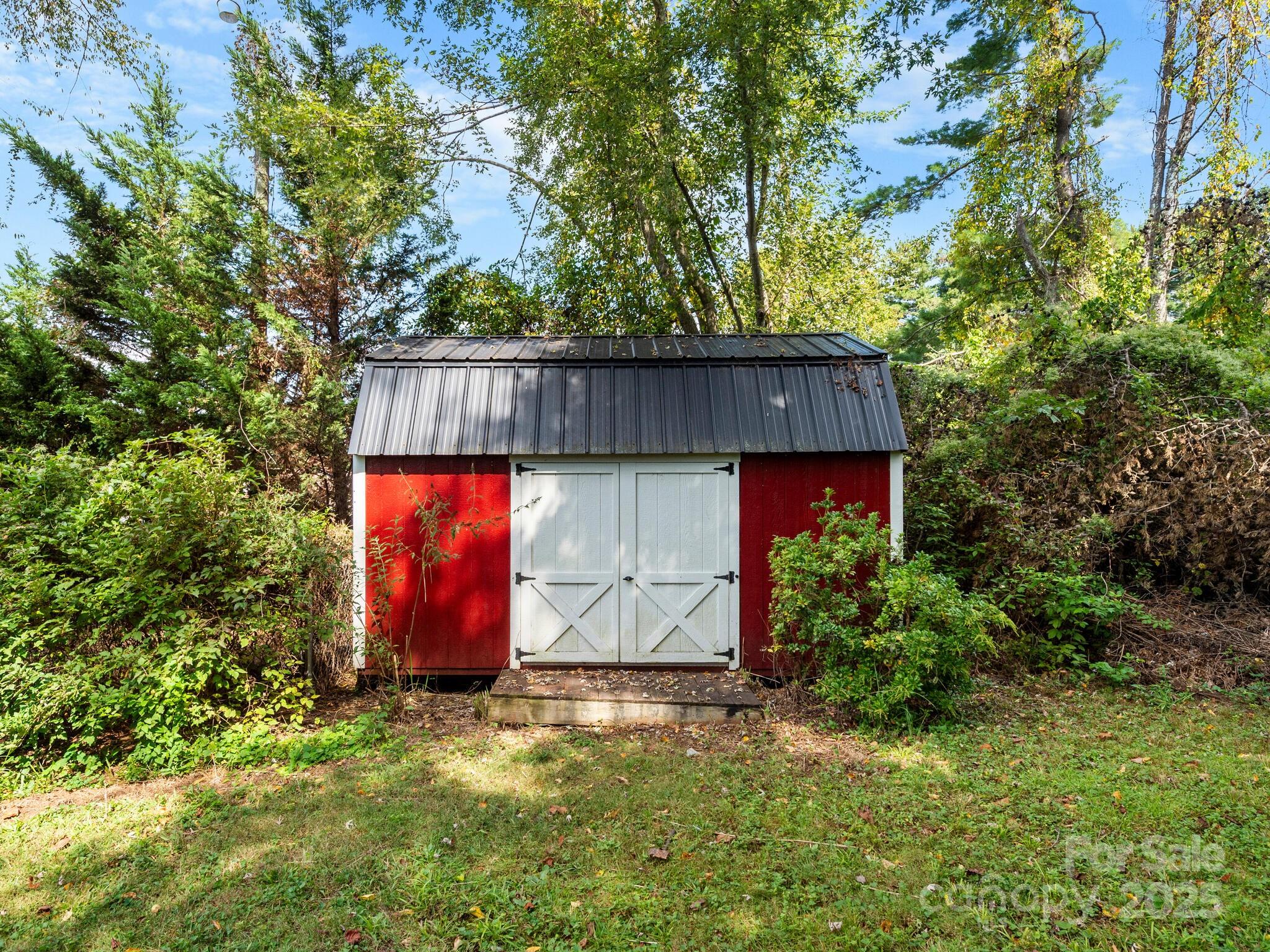 106 Graham Lane Asheville NC 28803