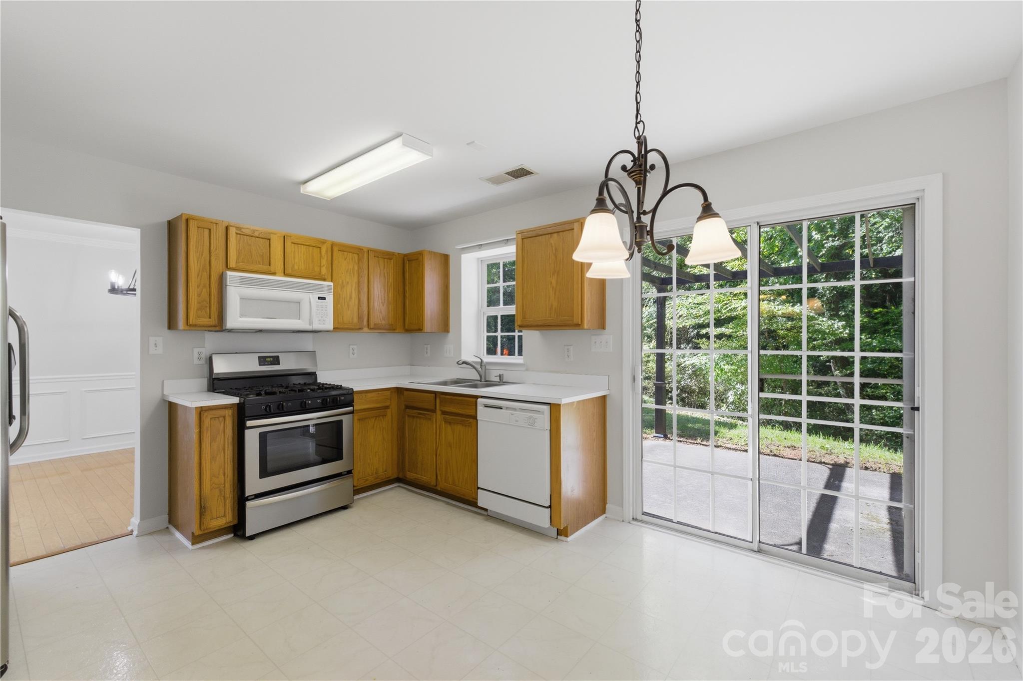 7011 Long Run Lane Charlotte NC 28216