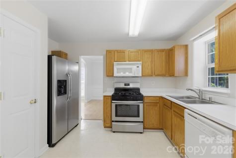 7011 Long Run Lane Charlotte NC 28216