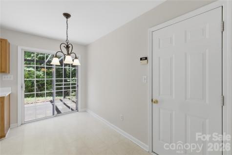 7011 Long Run Lane Charlotte NC 28216
