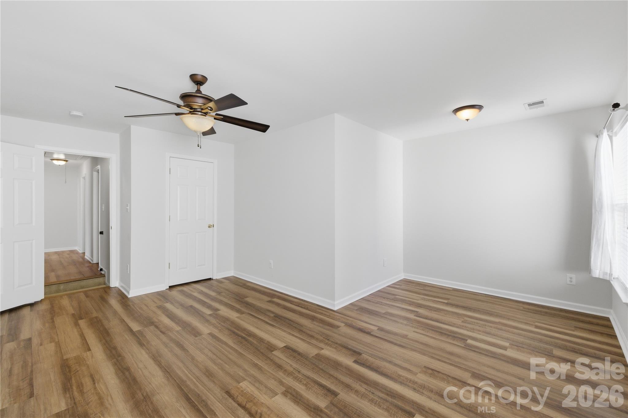 7011 Long Run Lane Charlotte NC 28216