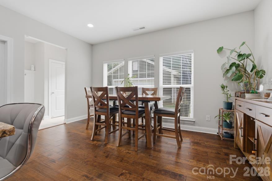 8737 Aspinwall Drive Charlotte NC 28216