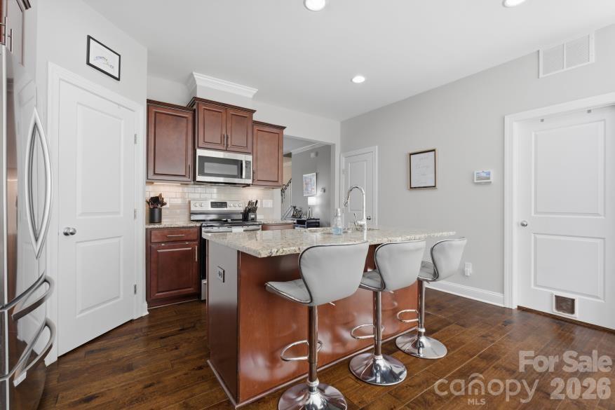 8737 Aspinwall Drive Charlotte NC 28216
