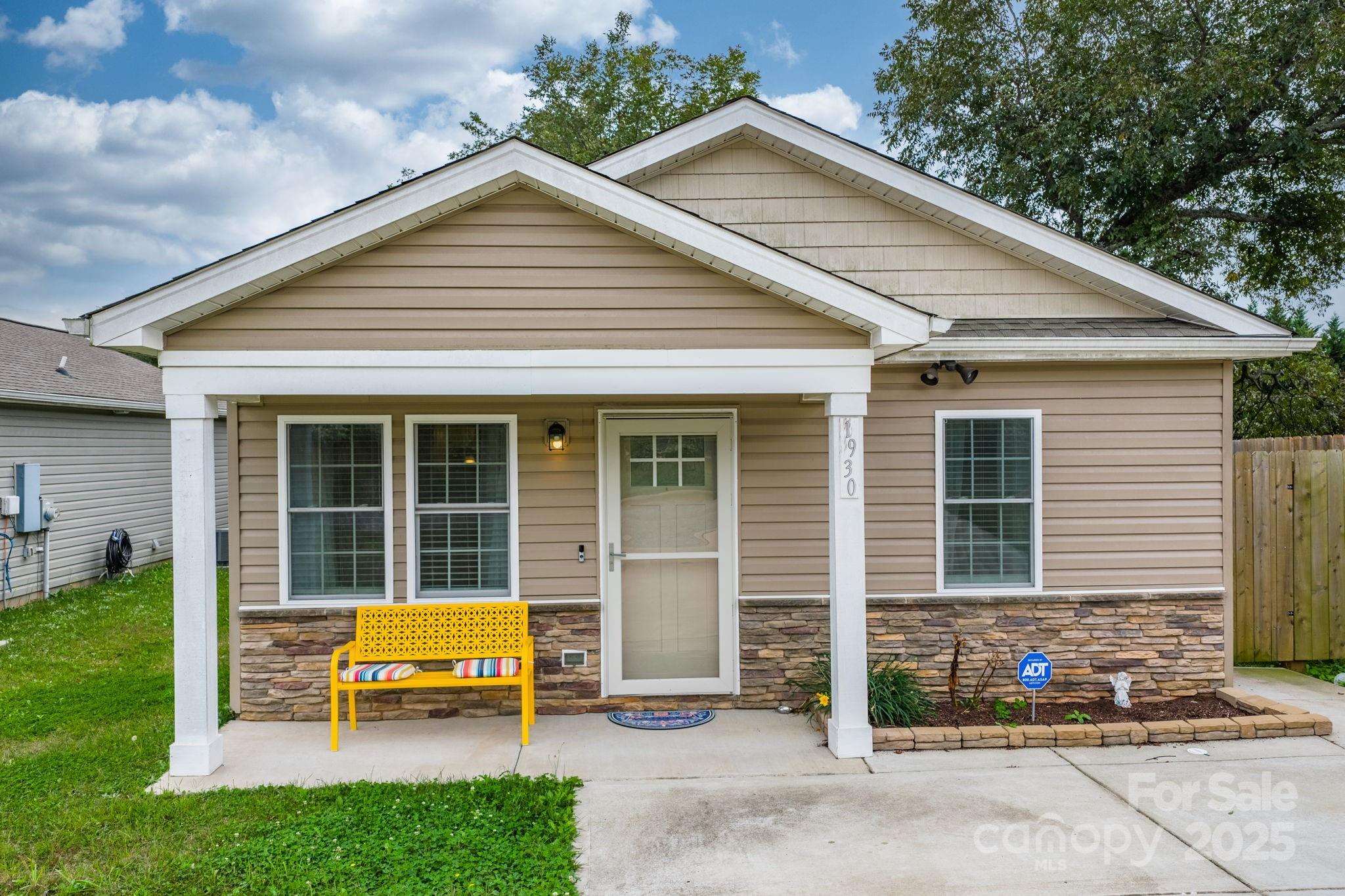 1930 11th Avenue NE Hickory NC 28601