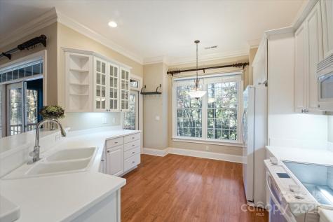 186 Camptown Road Brevard NC 28712