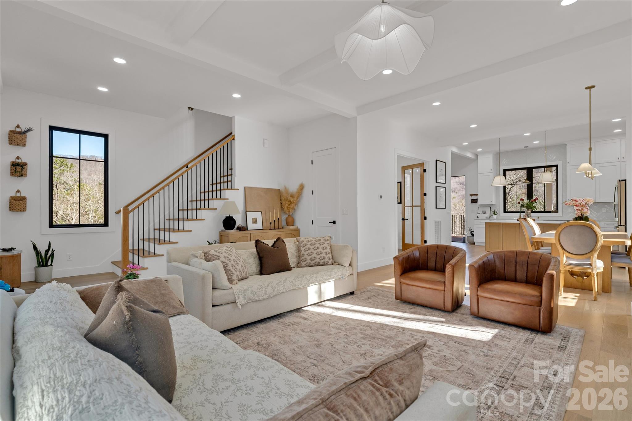 26 Pineview Road Fairview NC 28730