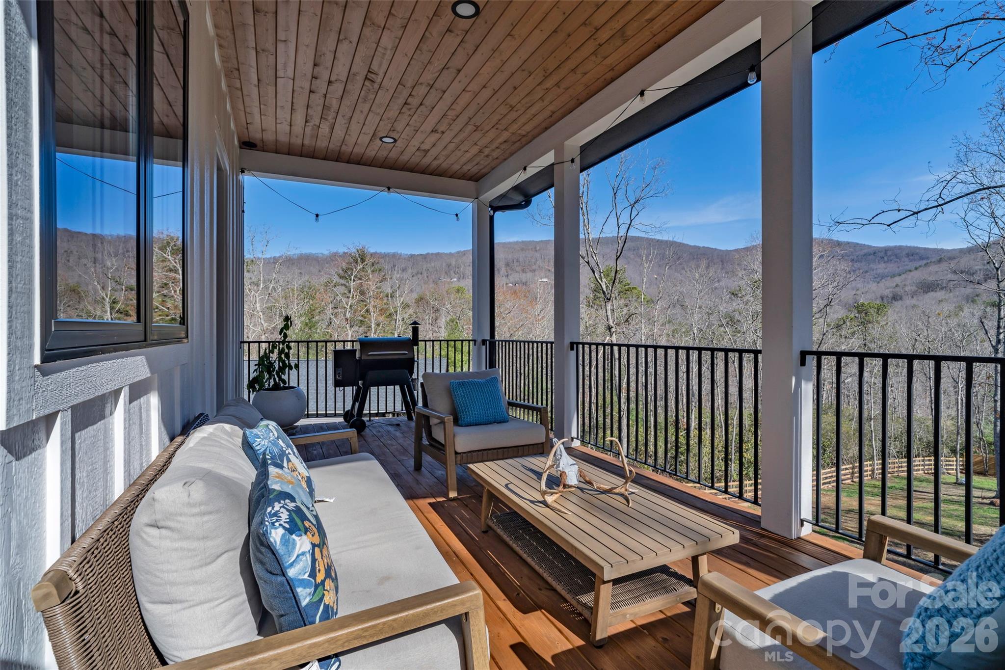 26 Pineview Road Fairview NC 28730