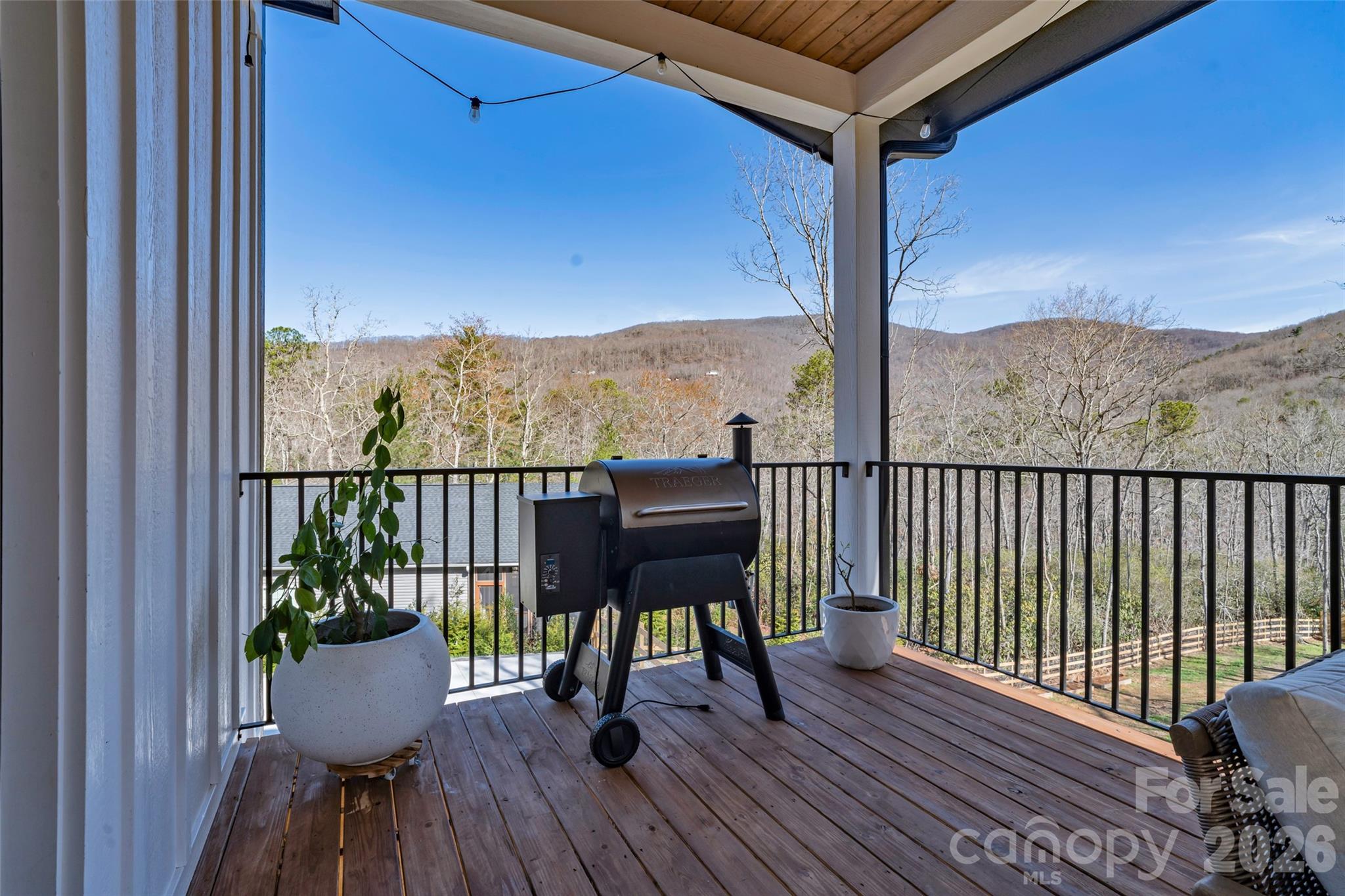 26 Pineview Road Fairview NC 28730
