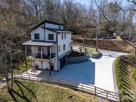 26 Pineview Road Fairview NC 28730