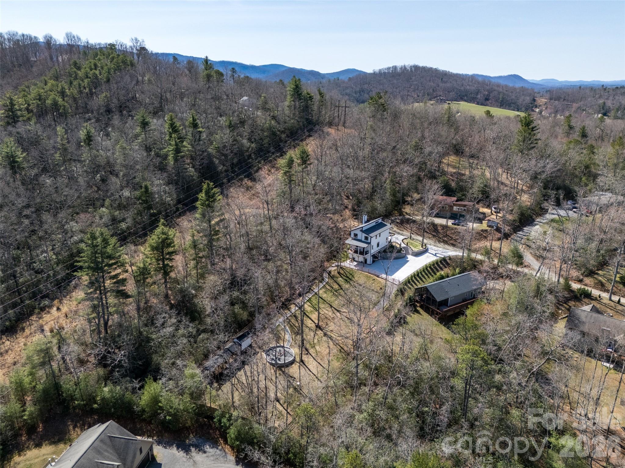 26 Pineview Road Fairview NC 28730