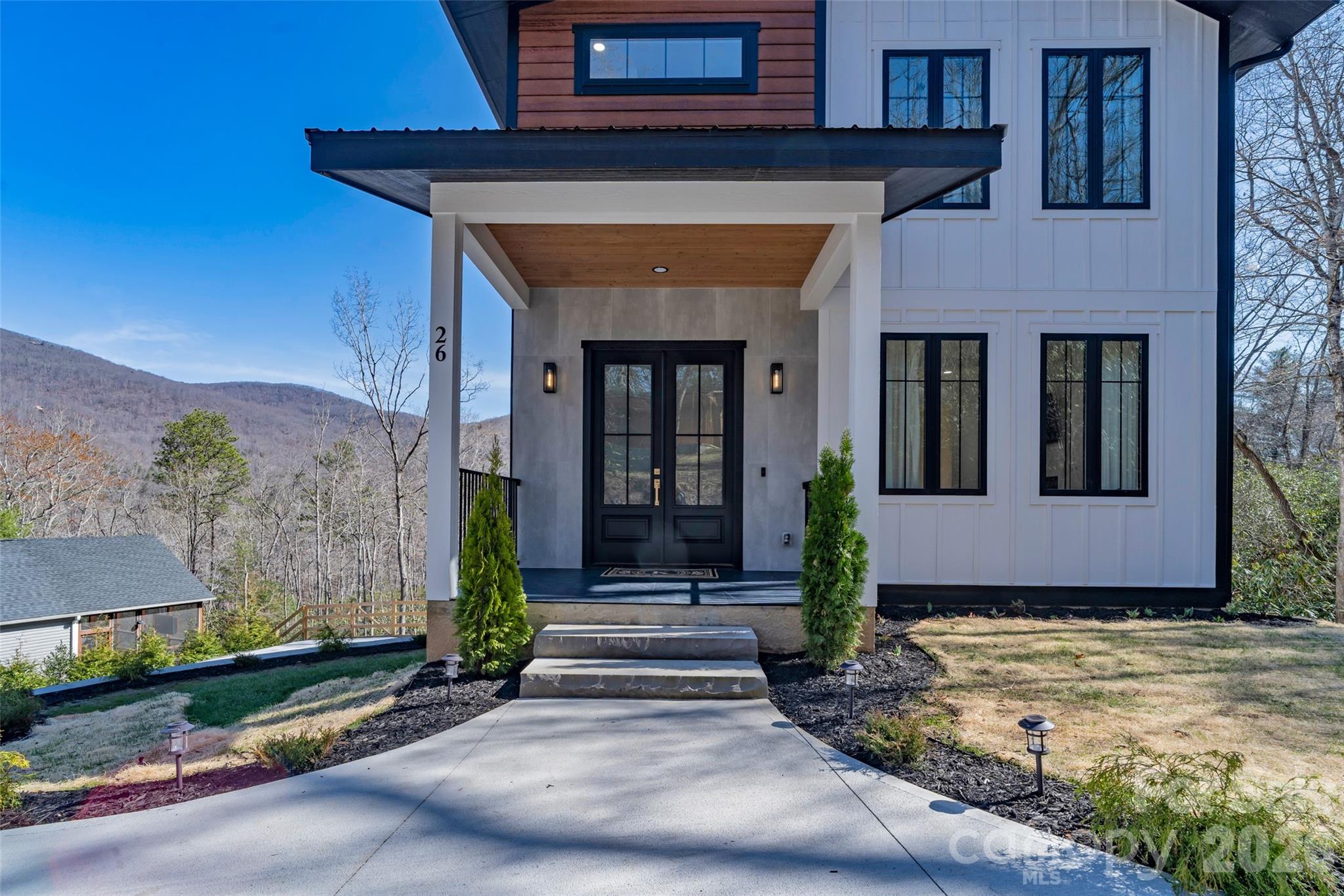 26 Pineview Road Fairview NC 28730