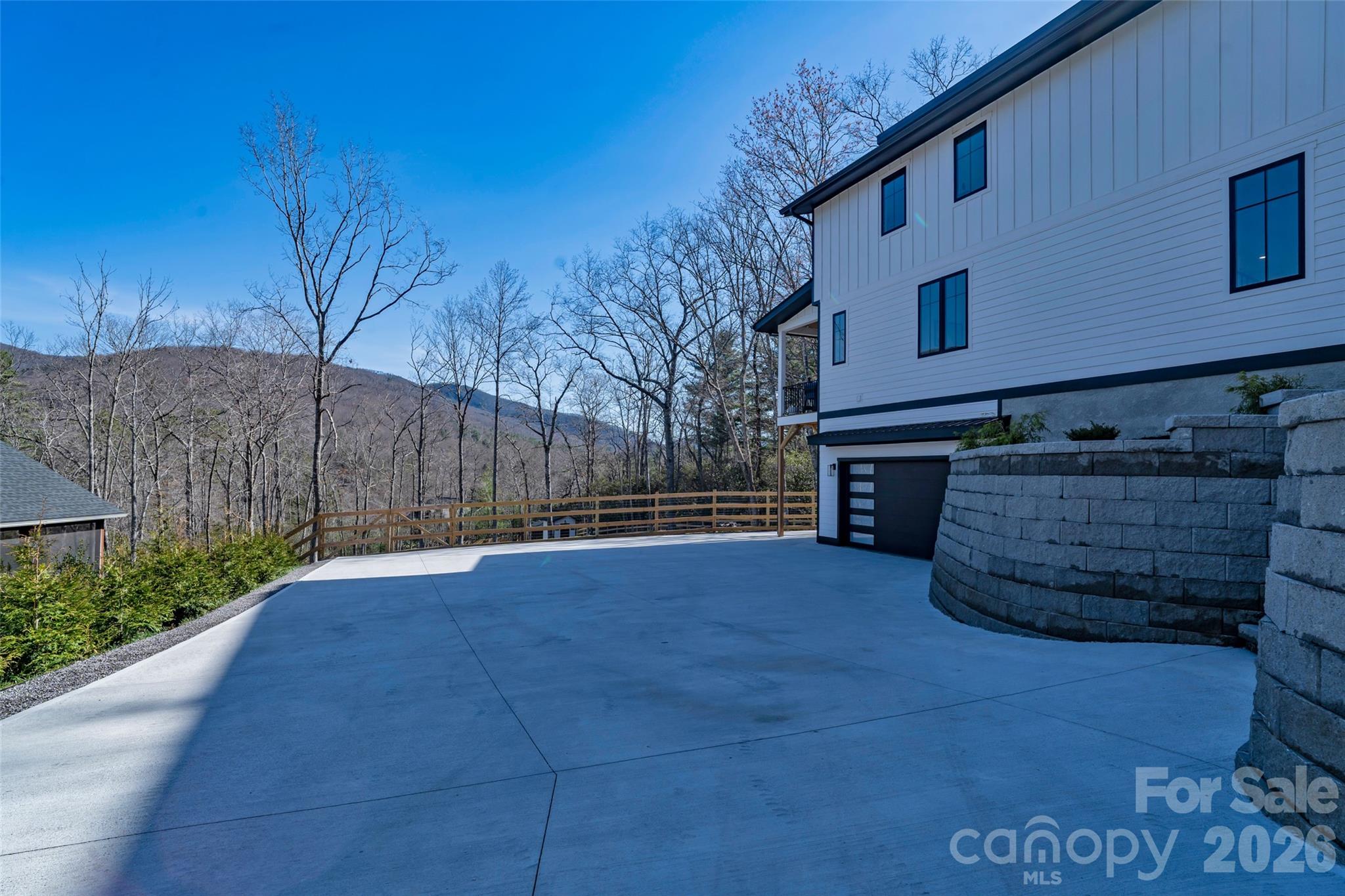 26 Pineview Road Fairview NC 28730