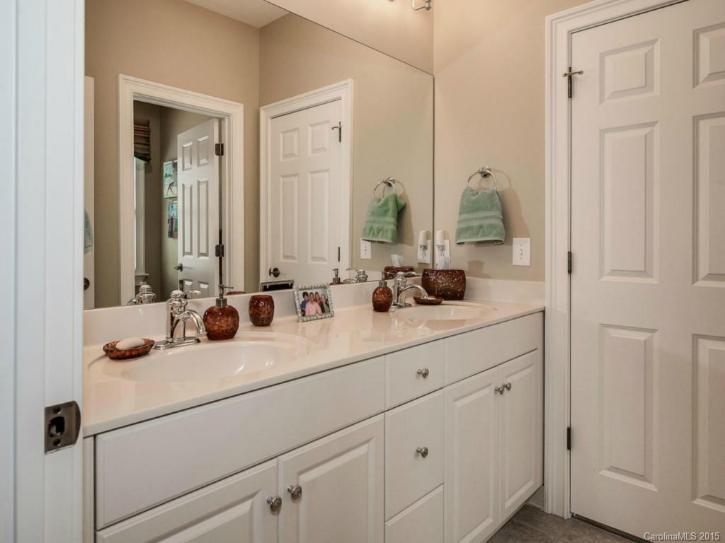 3319 Indian Meadows Lane Charlotte NC 28210