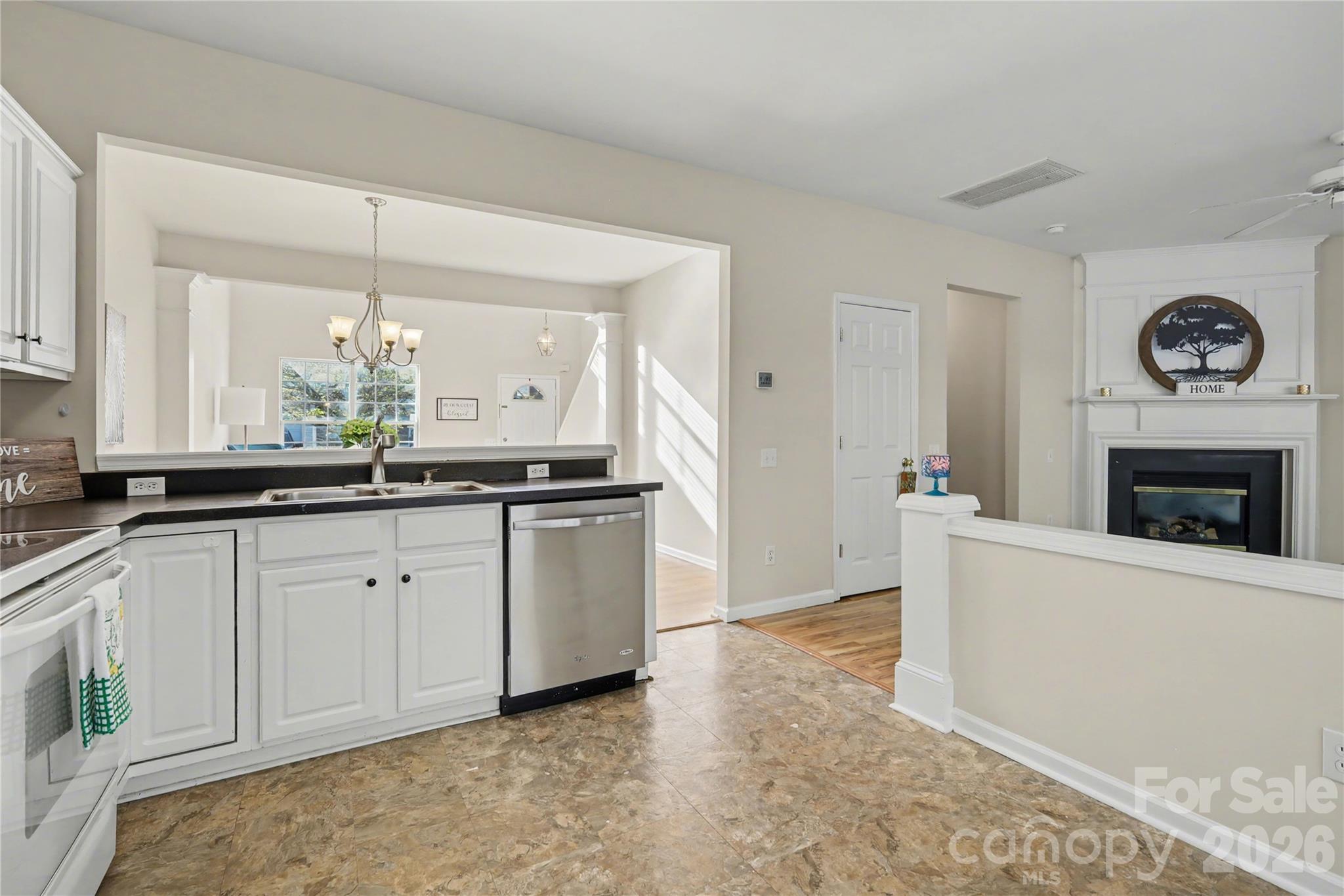 6930 Beverly Springs Drive Charlotte NC 28270