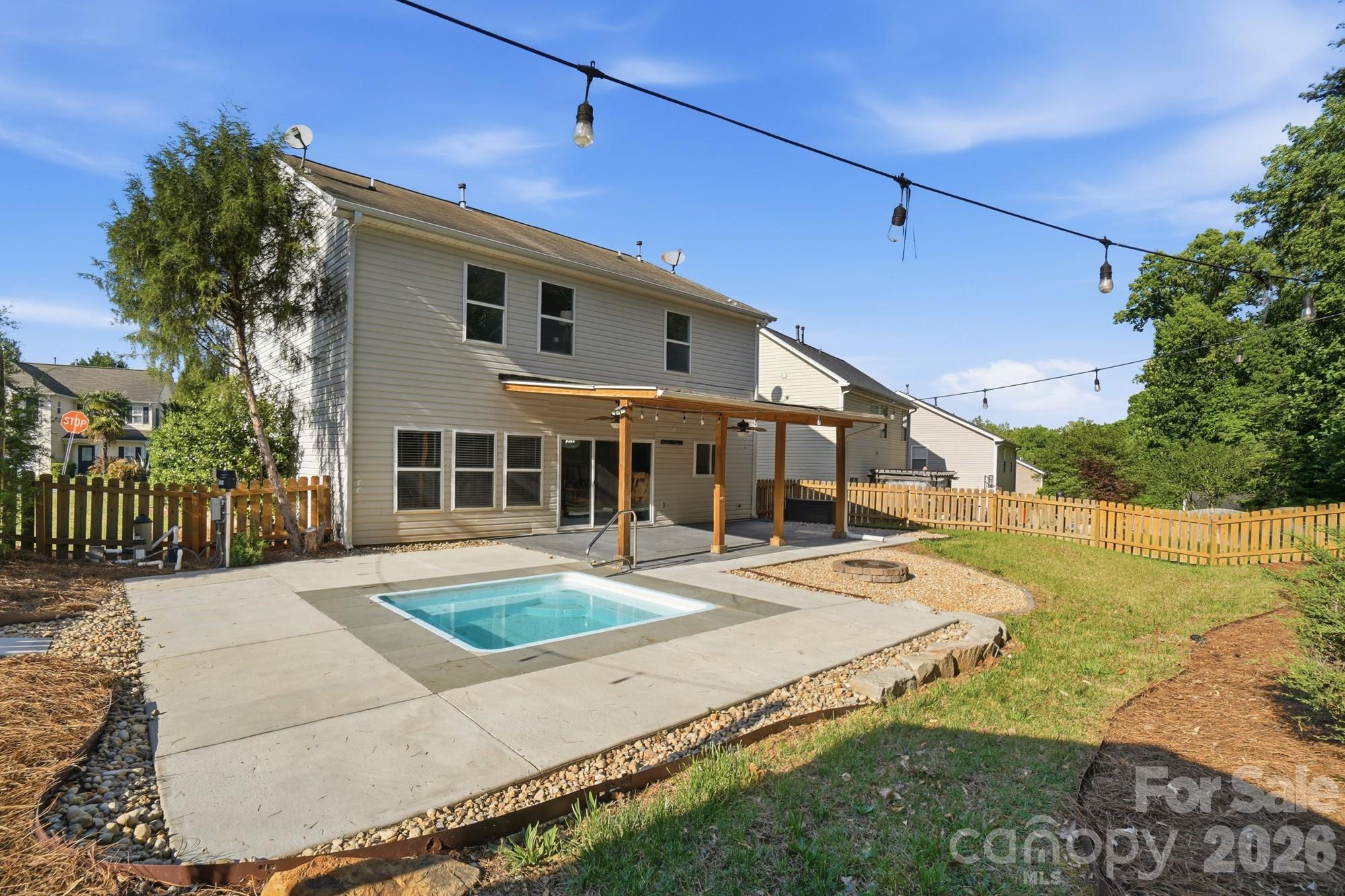 9713 Falling Stream Drive Charlotte NC 28214