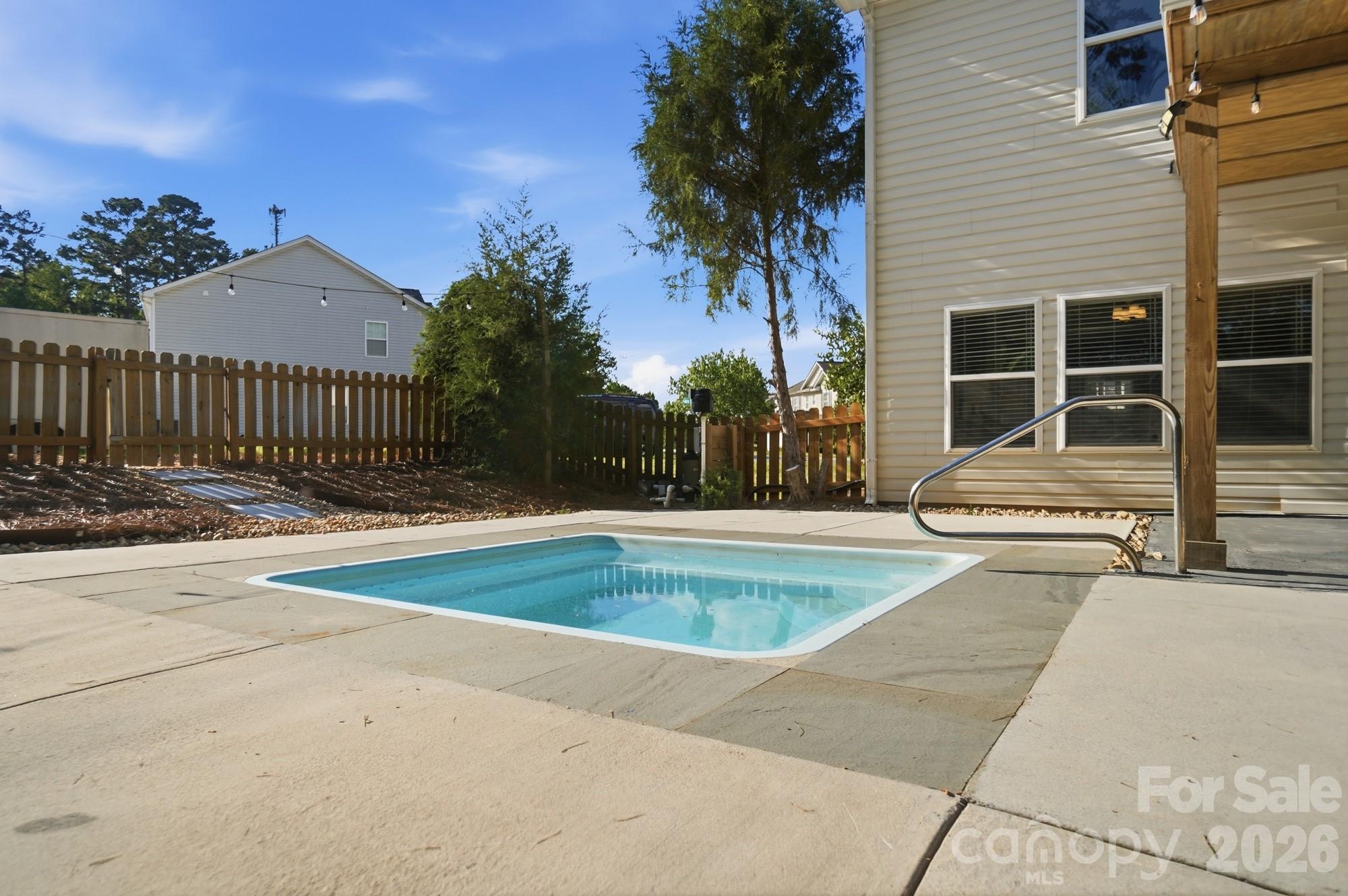9713 Falling Stream Drive Charlotte NC 28214