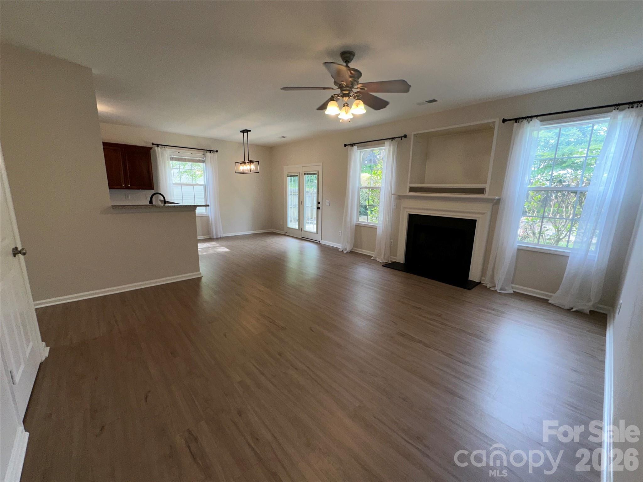 6102 Firethorne Lane Concord NC 28025