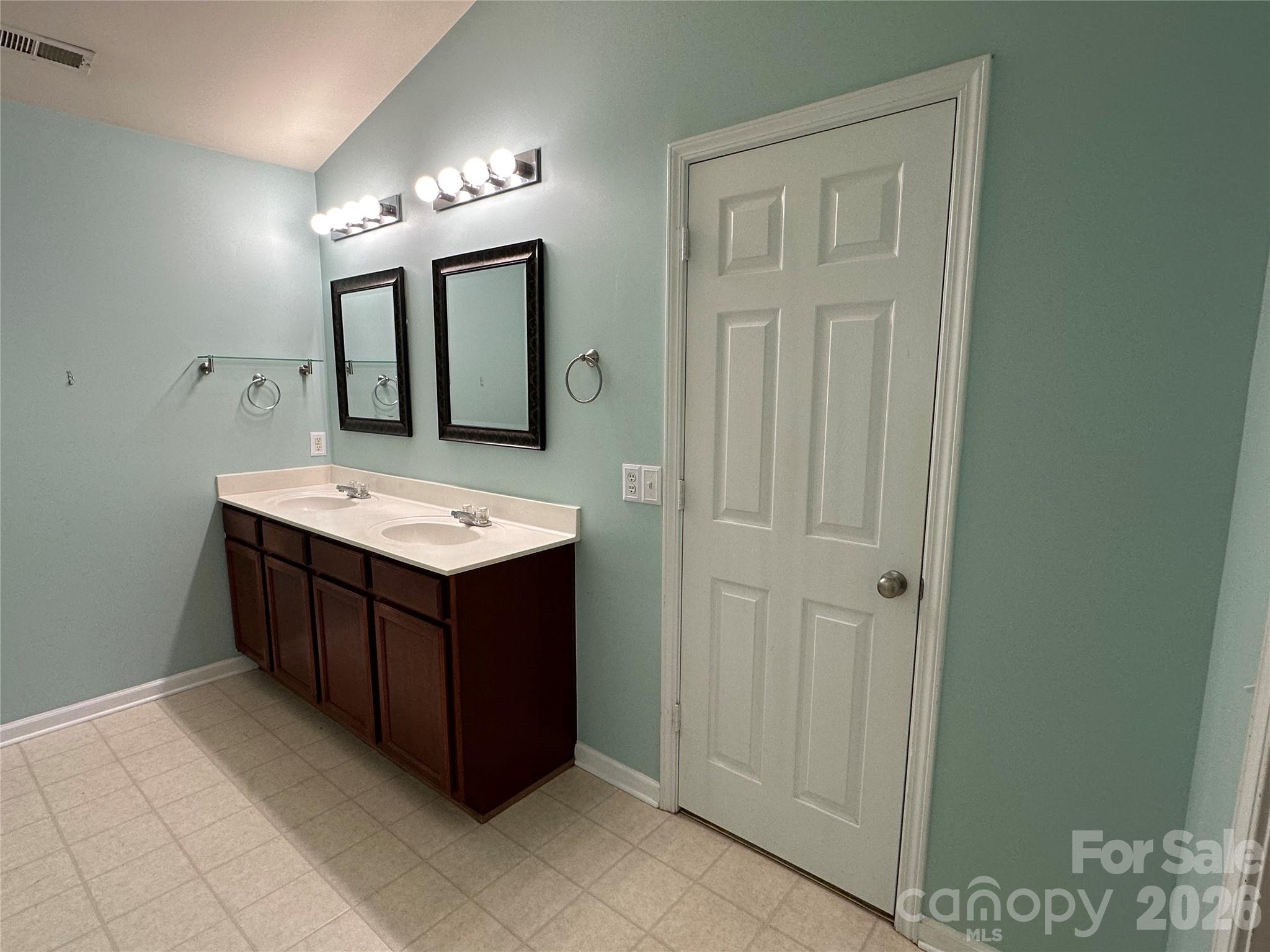 6102 Firethorne Lane Concord NC 28025